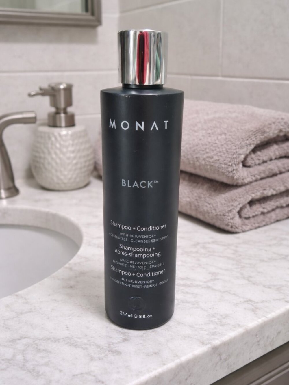 MONAT BLACK Shampoo + Conditioner (2 in one) sealed NEW